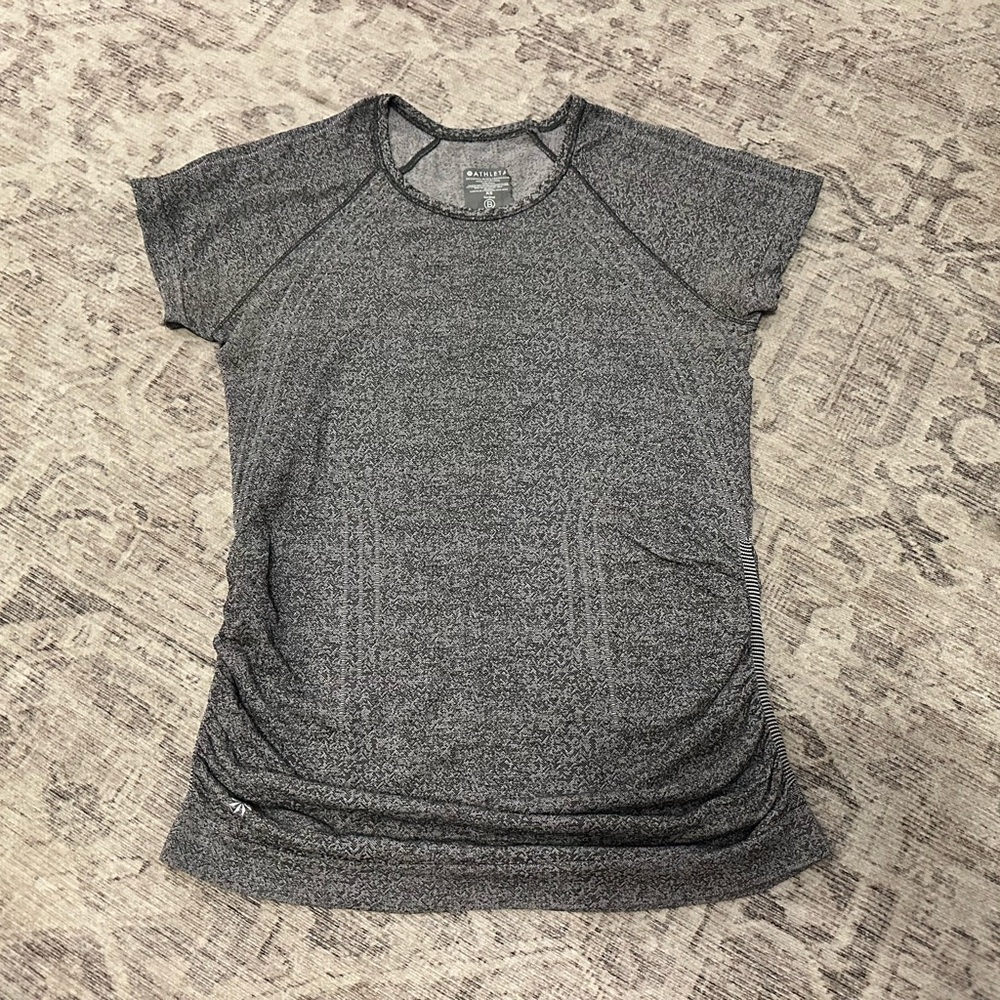 Athleta Heathered Gray Short Sleeve Tee